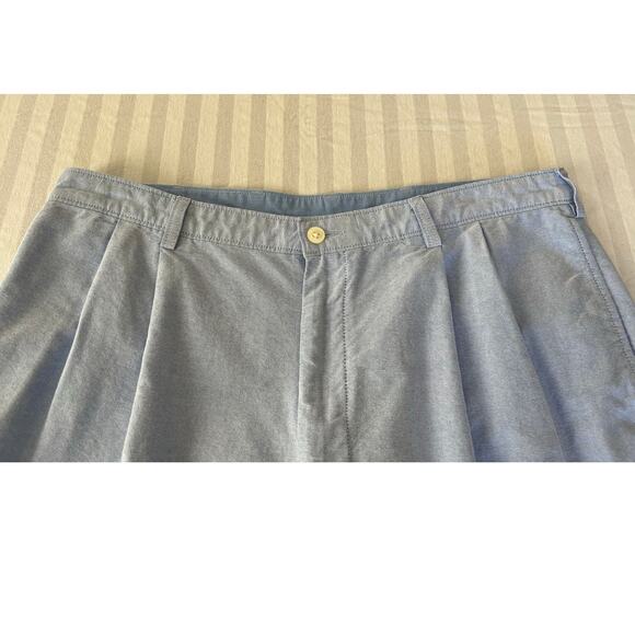 Jos. A. Bank Stay Cool Pleated Chambray (Light Blue) Shorts - Size 38 - Picture 3 of 8